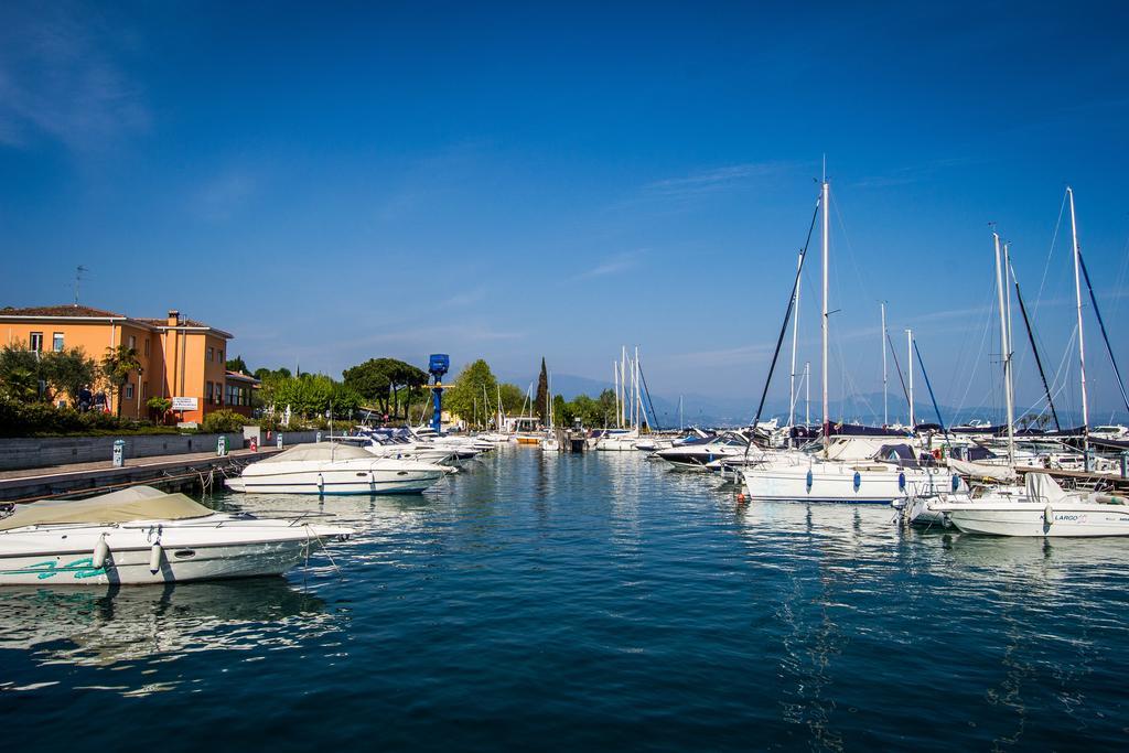 Hotel Campeggio Bruno Moniga del Garda Exterior foto